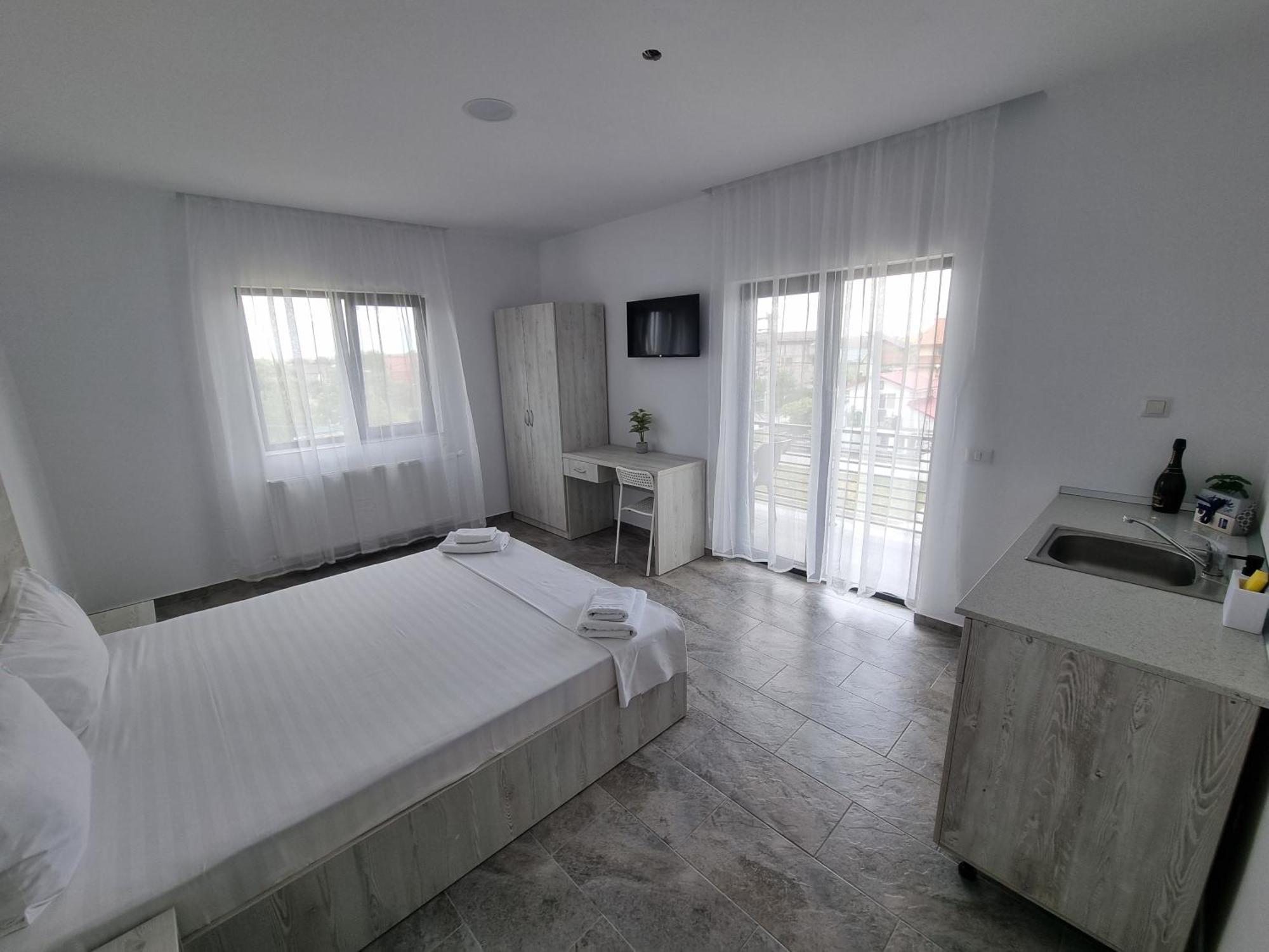 Casa Mathias Hotel Eforie Nord Ngoại thất bức ảnh