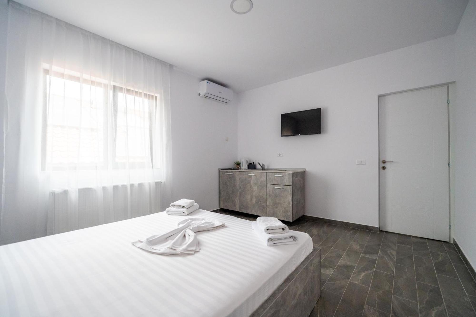 Casa Mathias Hotel Eforie Nord Ngoại thất bức ảnh